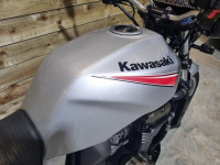 KAWASAKI ZRX1200