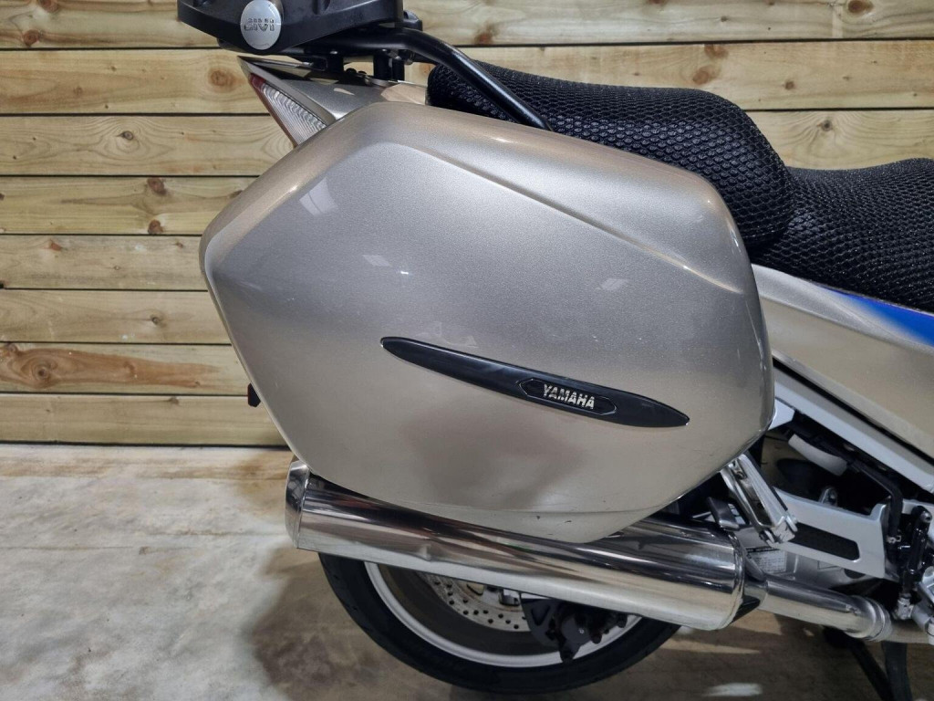 YAMAHA FJR1300