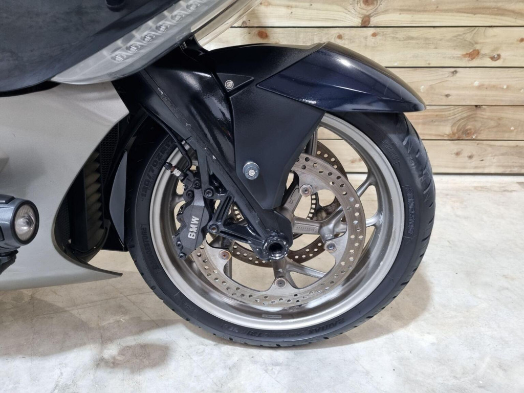 BMW K1600GTL