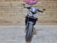 TRIUMPH STREET TRIPLE 675