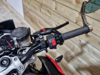 TRIUMPH STREET TRIPLE 675