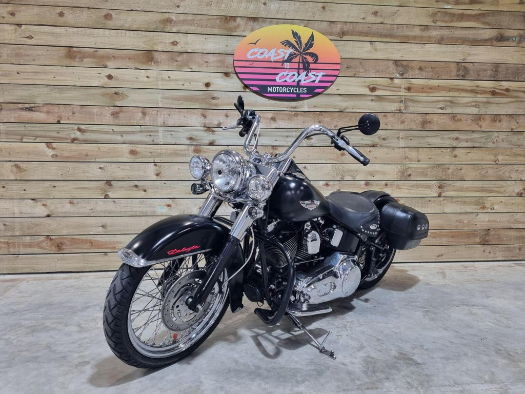 HARLEY-DAVIDSON Softail