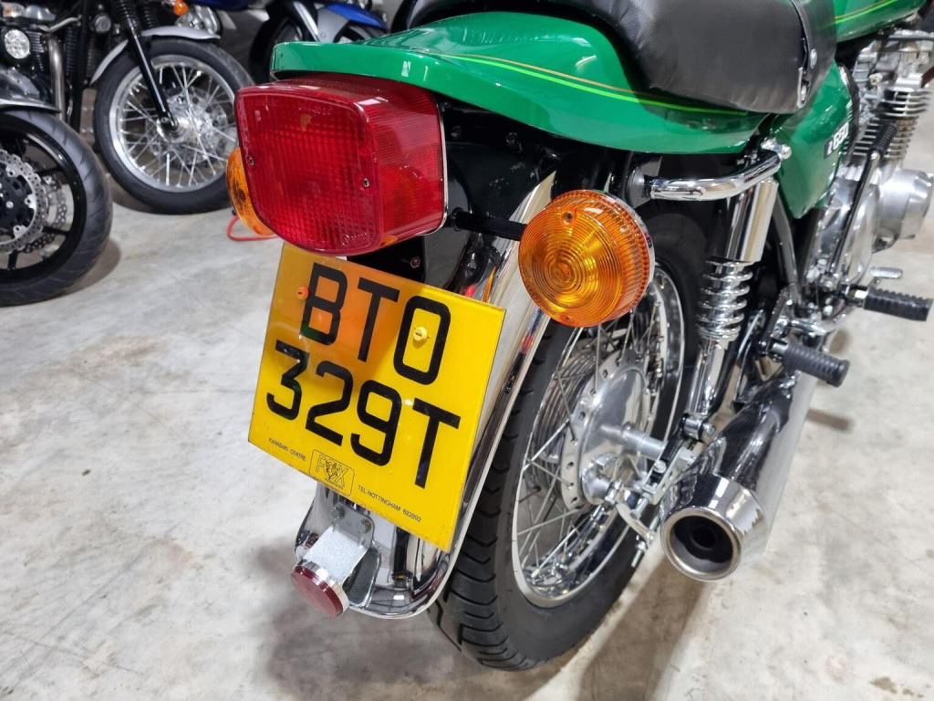 KAWASAKI Z650