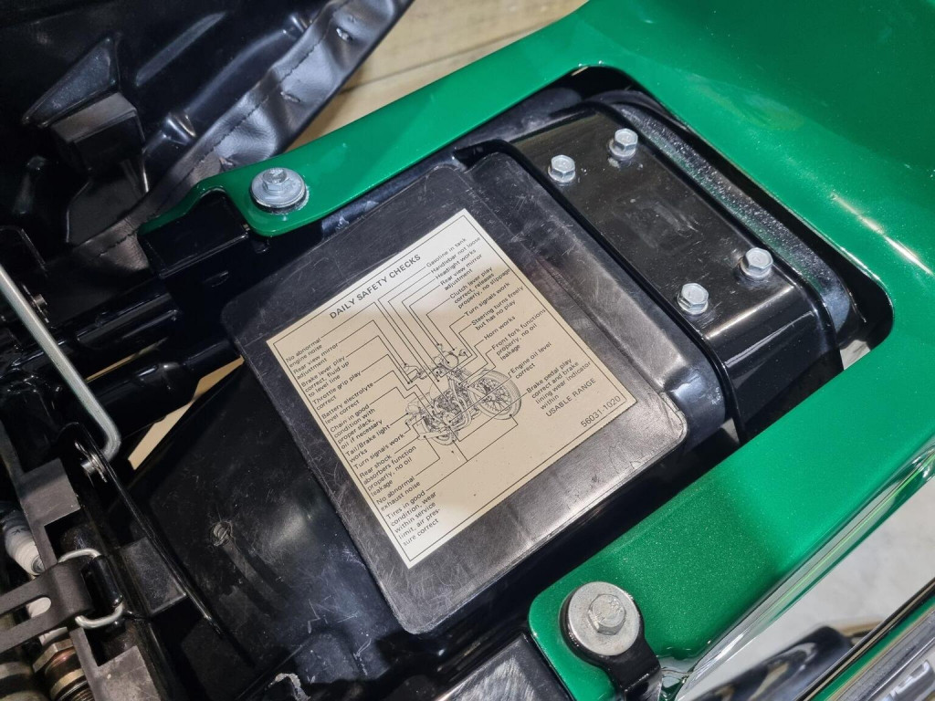 KAWASAKI Z650