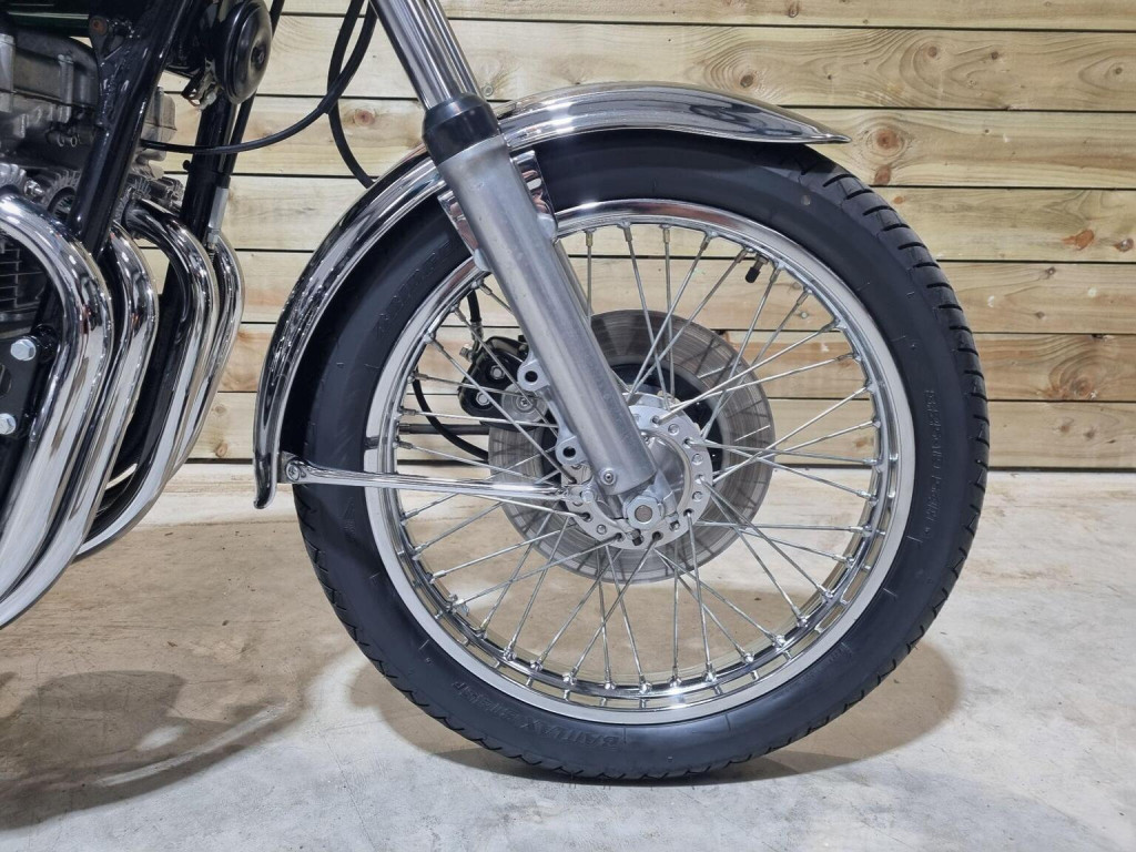 KAWASAKI Z650