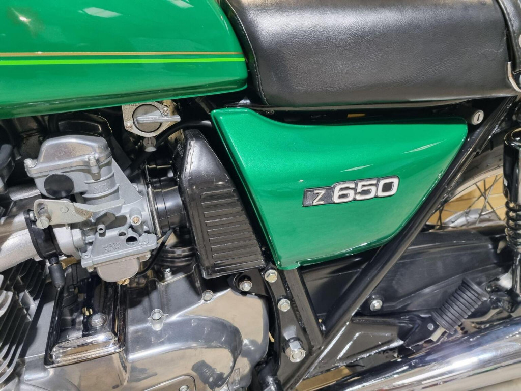 KAWASAKI Z650