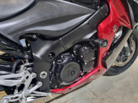 SUZUKI GSX-S1000F