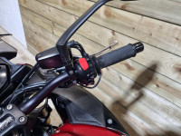 SUZUKI GSX-S1000F