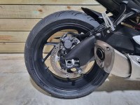 SUZUKI GSX-S1000F