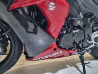 SUZUKI GSX-S1000F