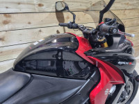 SUZUKI GSX-S1000F