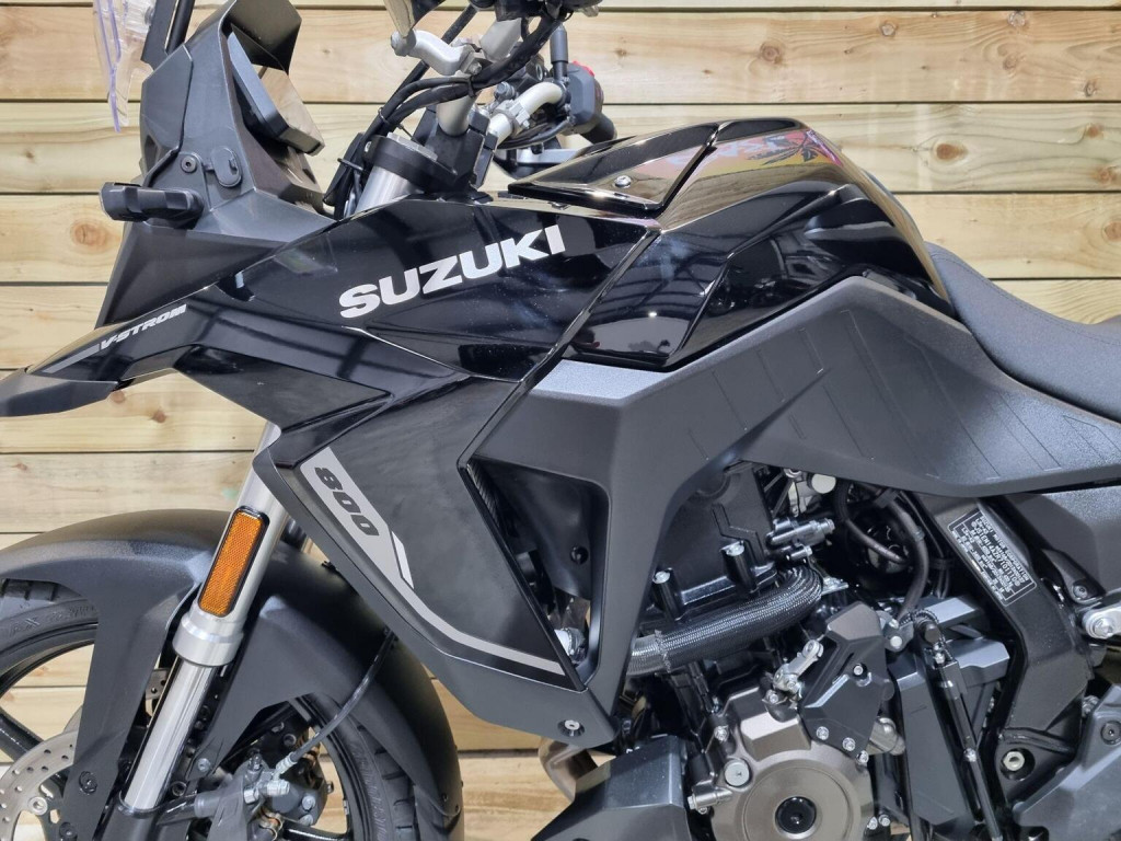 SUZUKI V-STROM