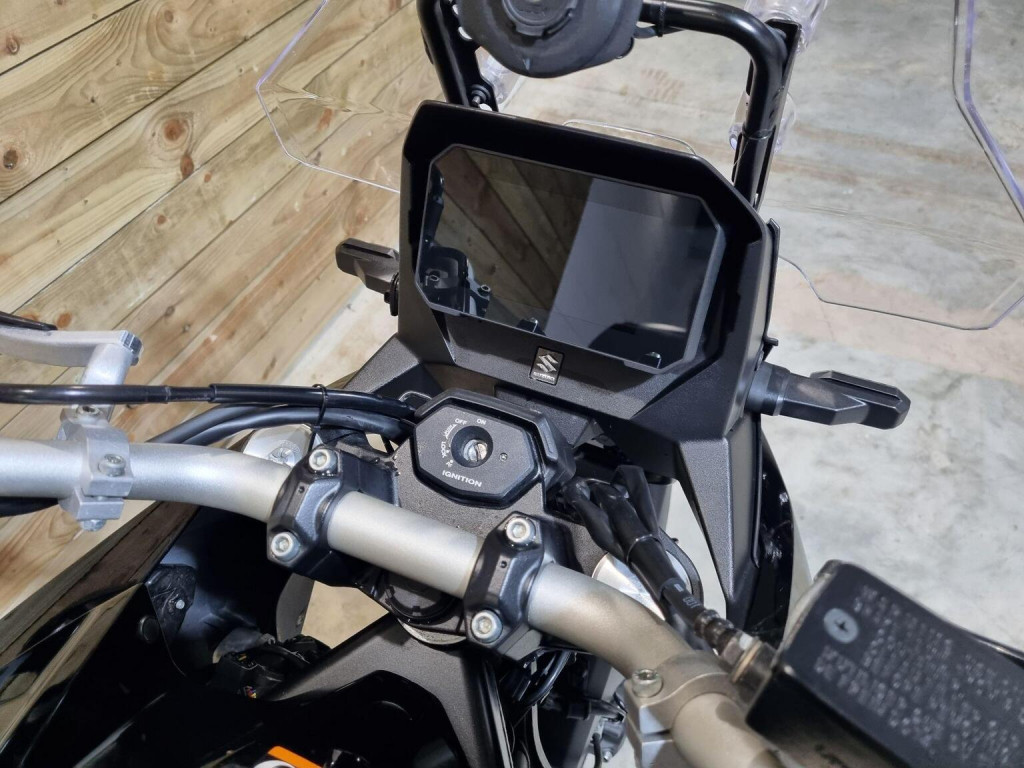SUZUKI V-STROM