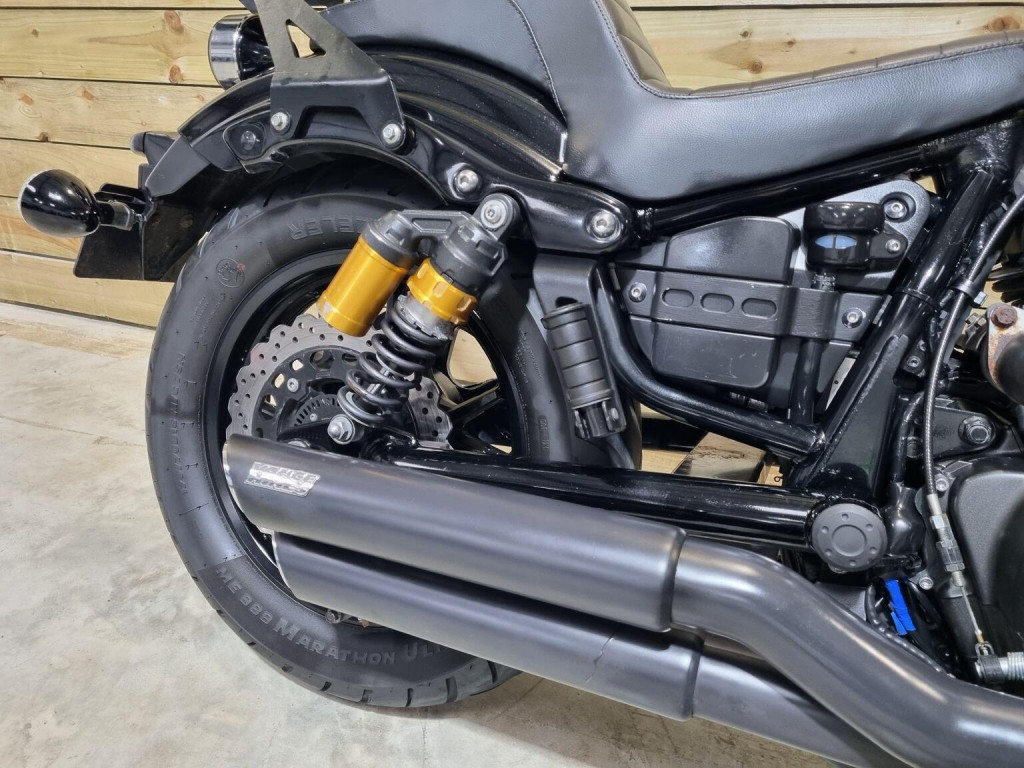YAMAHA XV950