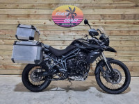 TRIUMPH TIGER 800