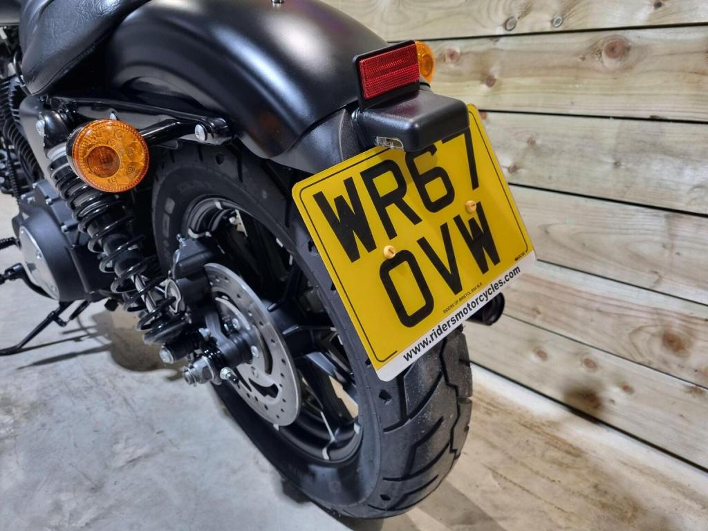 HARLEY-DAVIDSON Sportster