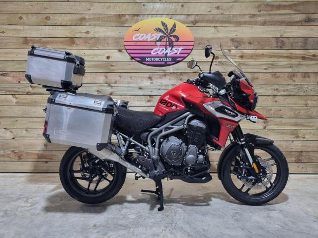 TRIUMPH TIGER 1200