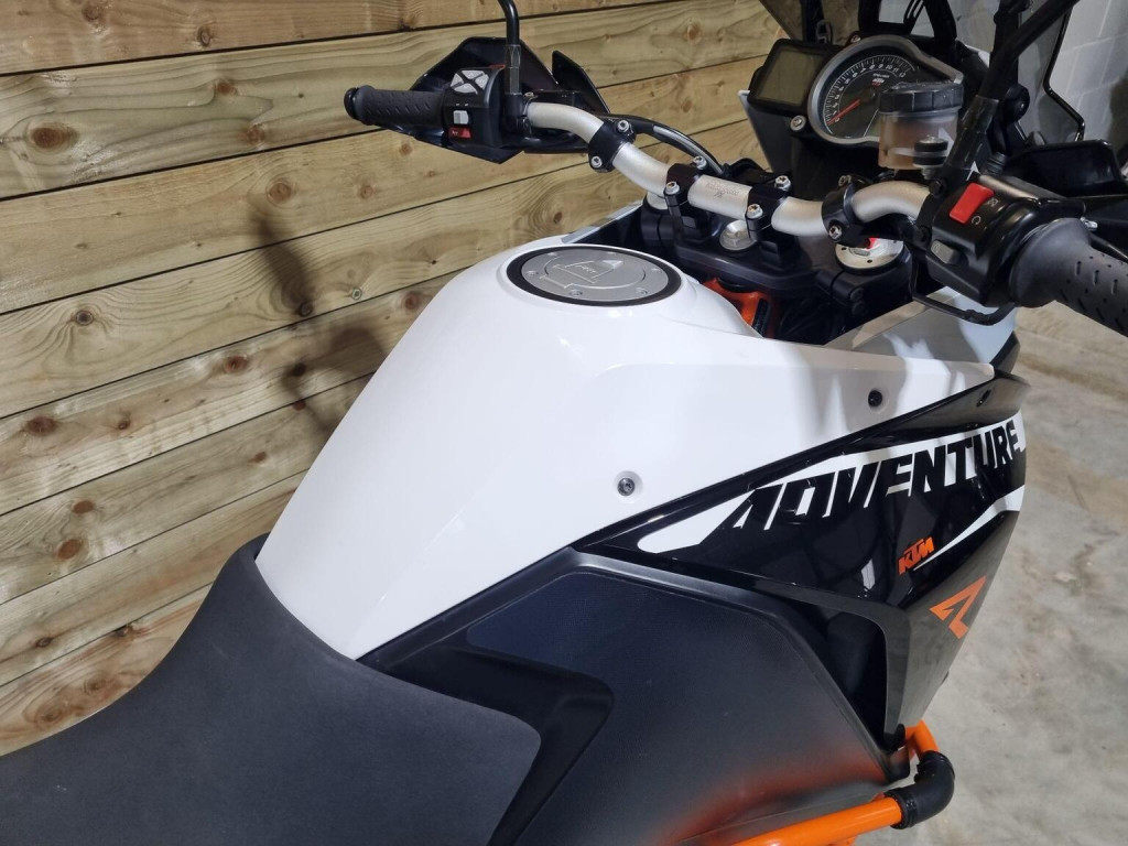 KTM 1190 ADVENTURE