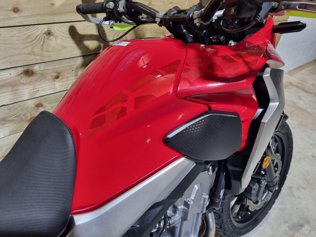 HONDA CB500X