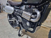 TRIUMPH SCRAMBLER 1200