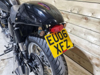 TRIUMPH THRUXTON 900