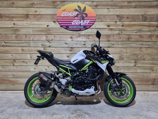 KAWASAKI Z900
