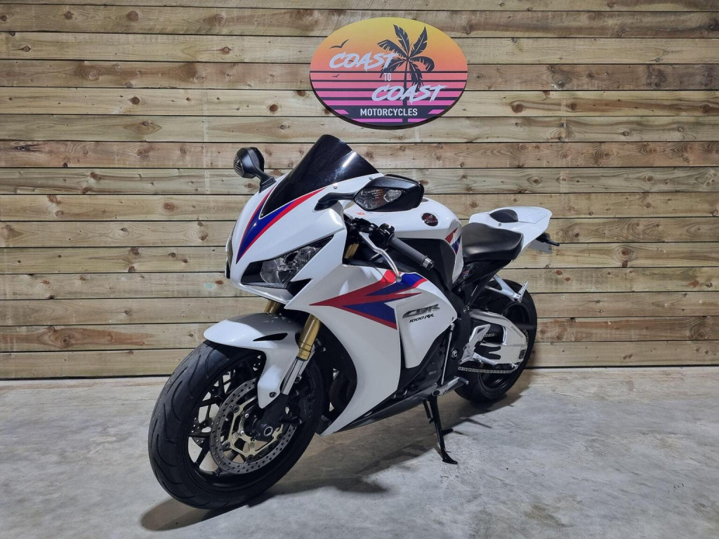 HONDA CBR1000RR Fireblade