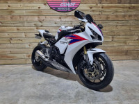 HONDA CBR1000RR Fireblade