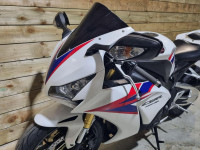 HONDA CBR1000RR Fireblade