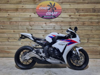 HONDA CBR1000RR Fireblade
