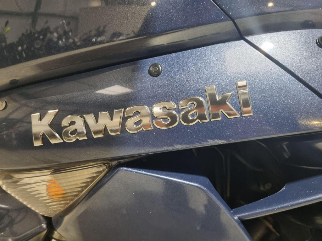 KAWASAKI 