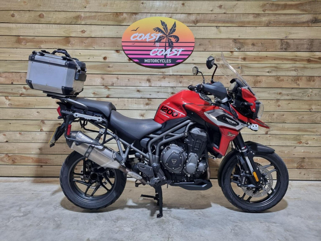 TRIUMPH TIGER 1200