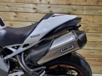 TRIUMPH SPEED TRIPLE 1050