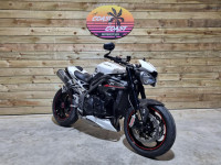TRIUMPH SPEED TRIPLE 1050