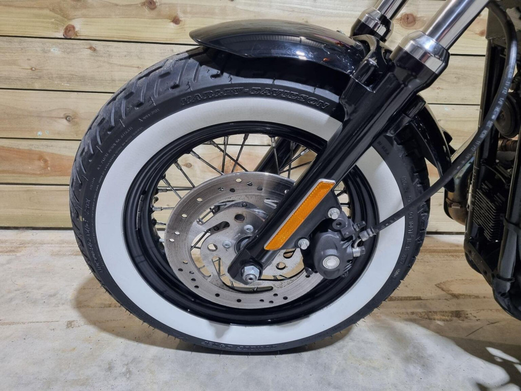 HARLEY-DAVIDSON Sportster