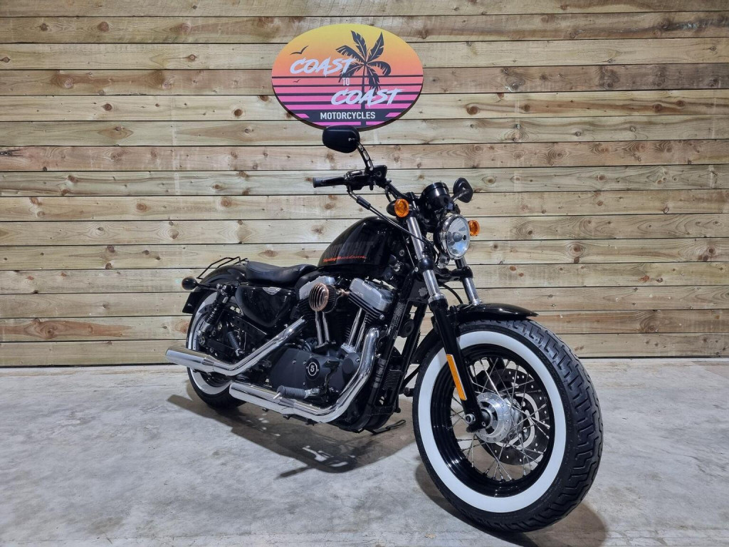 HARLEY-DAVIDSON Sportster