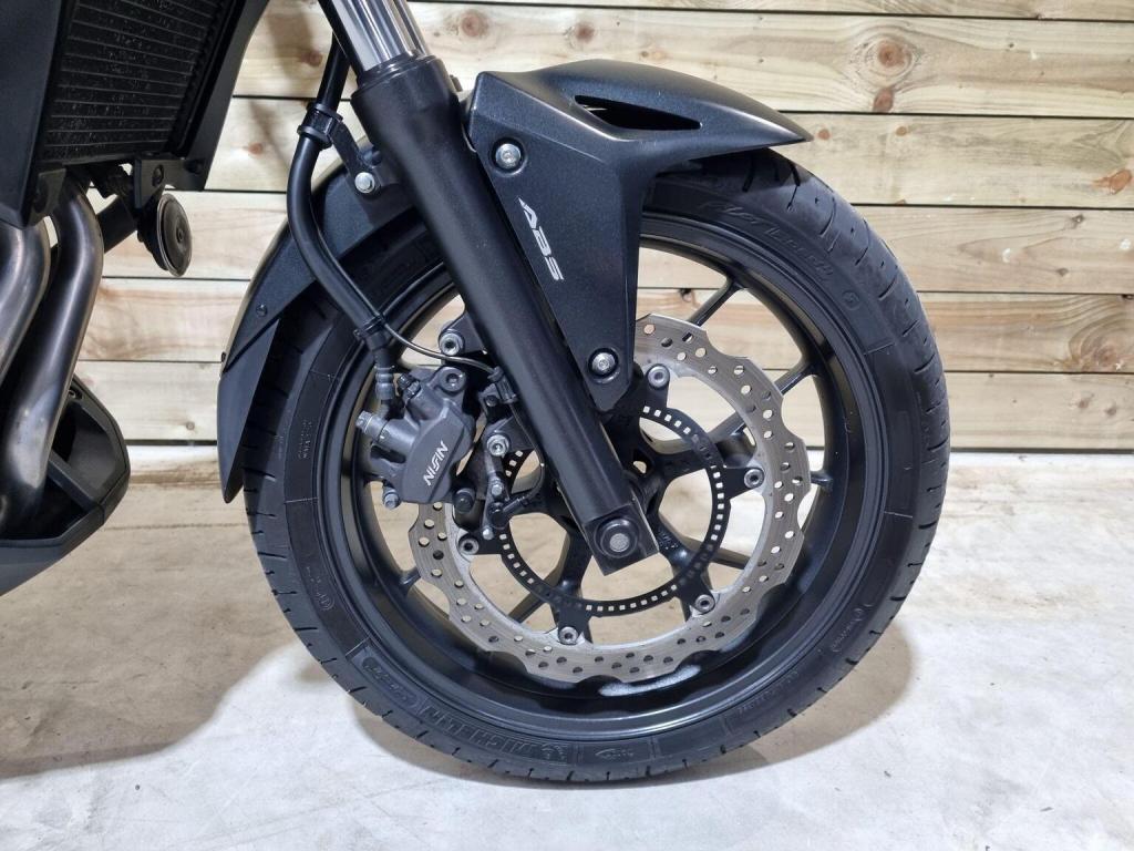 HONDA CB500X