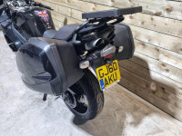 TRIUMPH SPRINT ST 1050