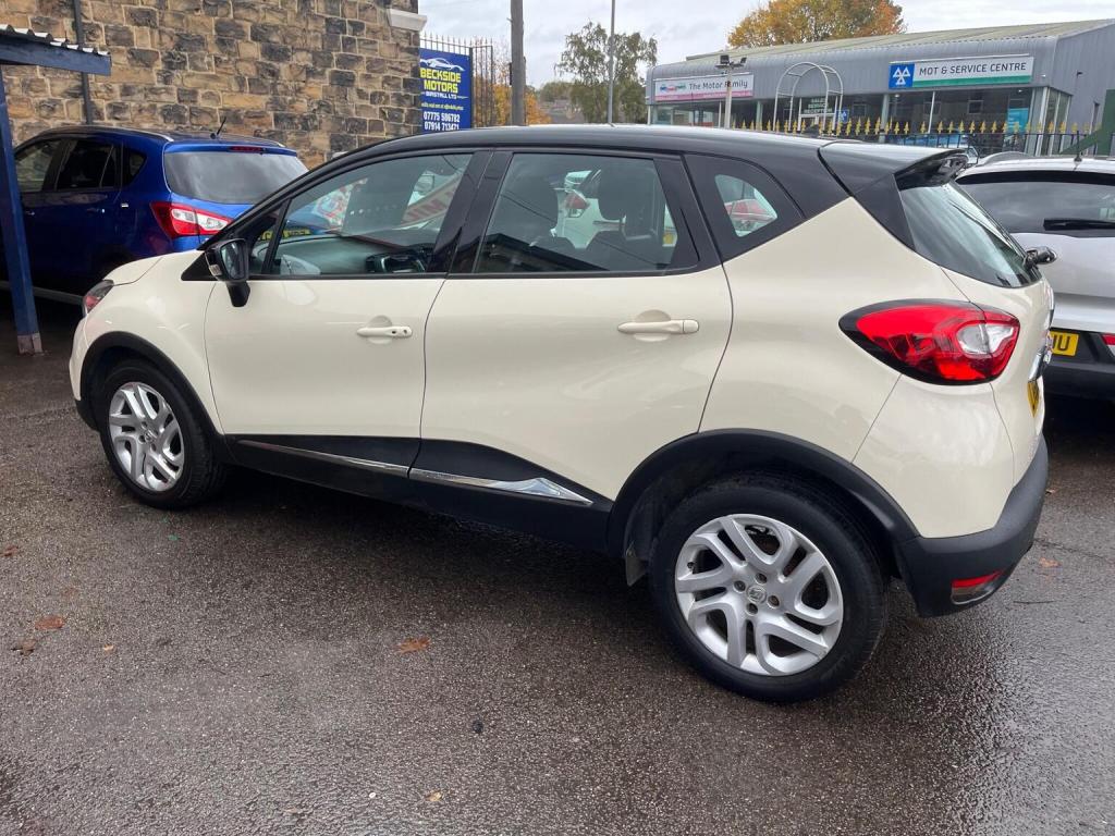 RENAULT CAPTUR