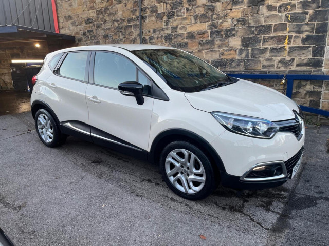 RENAULT CAPTUR