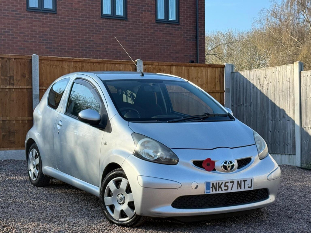 TOYOTA AYGO 1.0 VVT-i + MultiMode Euro 4 3dr
