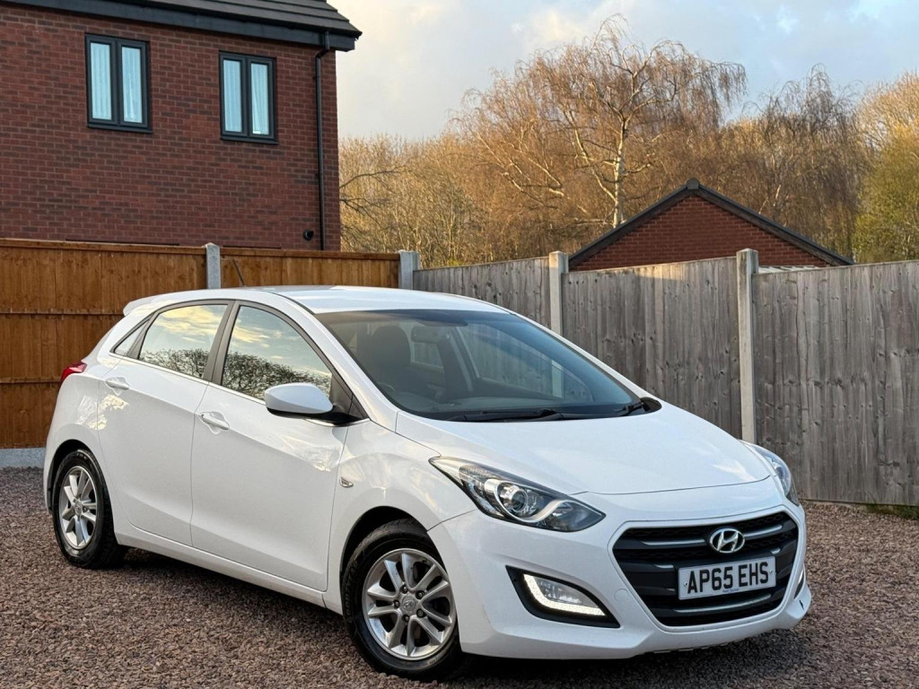 HYUNDAI I30 1.6 CRDi Blue Drive SE Euro 6 (s/s) 5dr