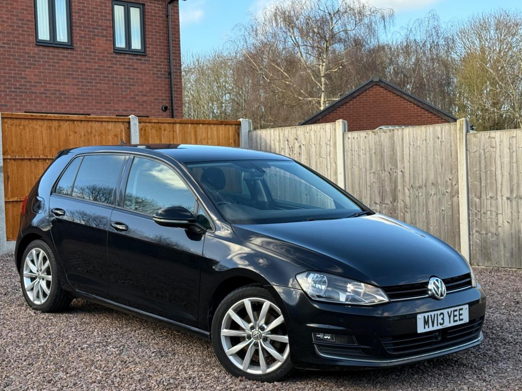 VOLKSWAGEN GOLF 2.0 TDI BlueMotion Tech GT DSG Euro 5 (s/s) 5dr