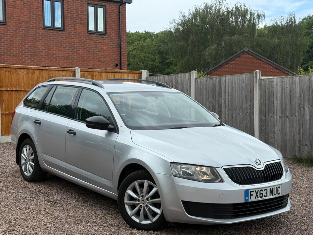 SKODA OCTAVIA 1.6 TDI S Euro 5 (s/s) 5dr
