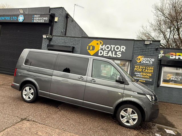 VOLKSWAGEN TRANSPORTER SHUTTLE