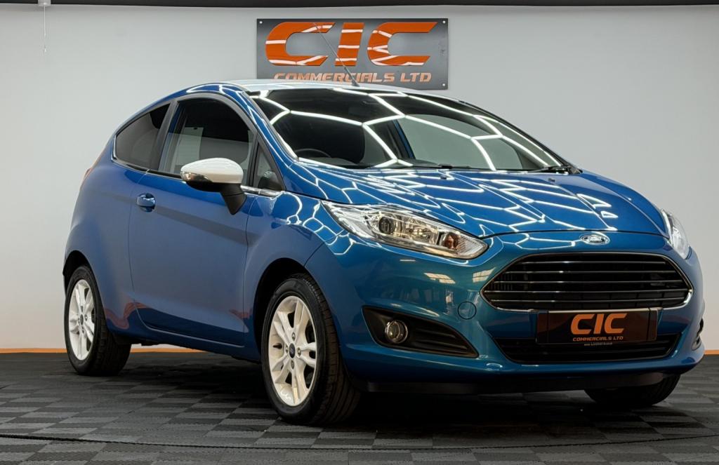 FORD FIESTA