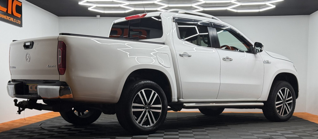 MERCEDES-BENZ X CLASS