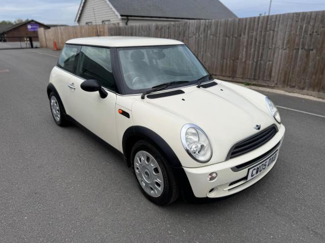 MINI HATCH 1.6 One Euro 4 3dr