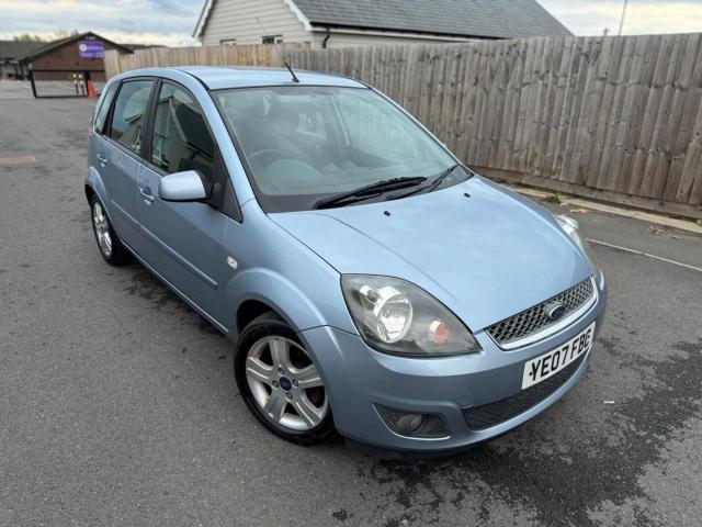 FORD FIESTA 1.4 Zetec Climate Durashift EST 5dr