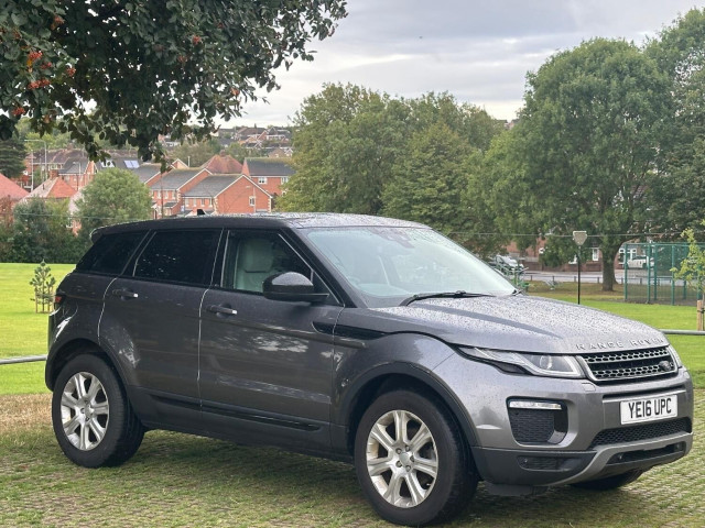 LAND ROVER RANGE ROVER EVOQUE 2.0 eD4 SE Tech